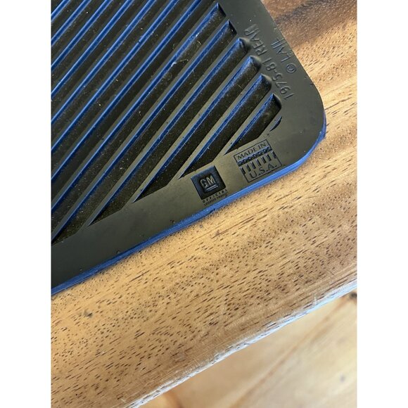 Genuine GM 1975-81 FIREBIRD TRANS AM Black/Rubber FLOOR MAT SET Made in the USA - Picture 7 of 12